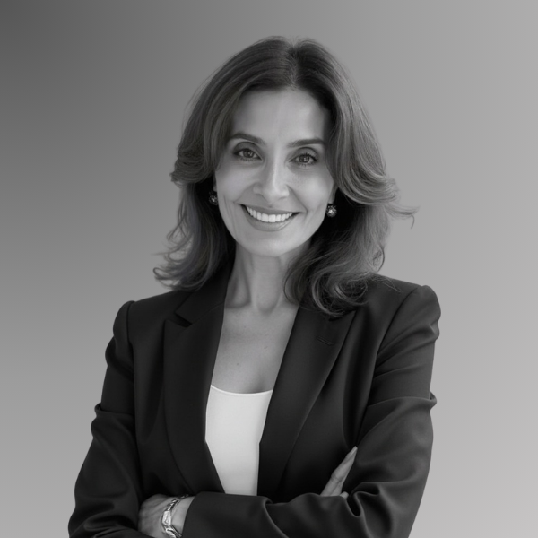 BW-Kate-Martin-Headshot (1)